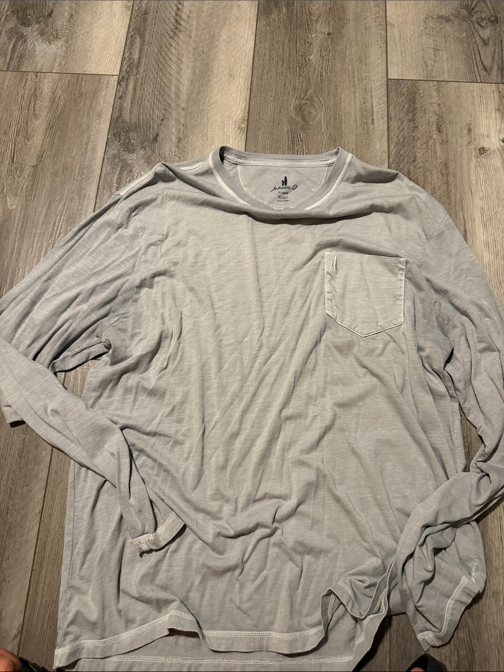johnnie-O Light Gray Long-Sleeve Pocket Tee